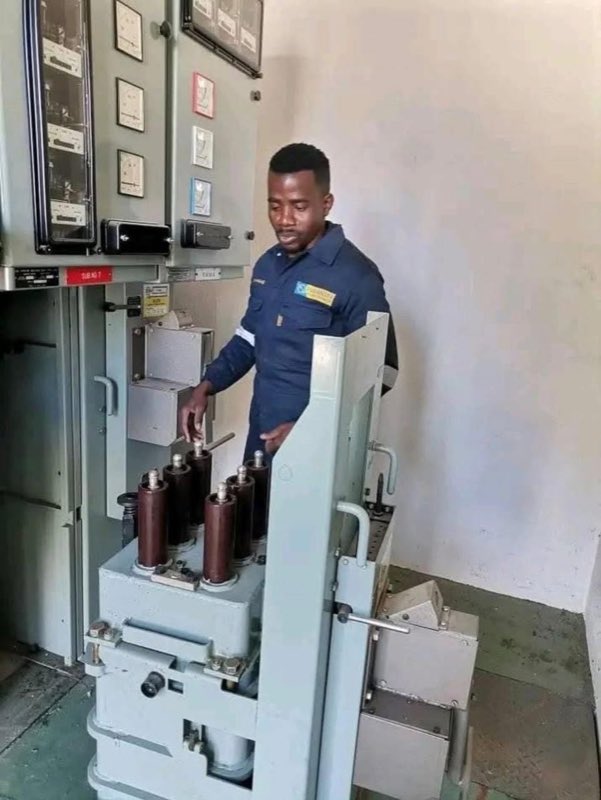 Professional portrait of Munyangane Avhapfani Andrew